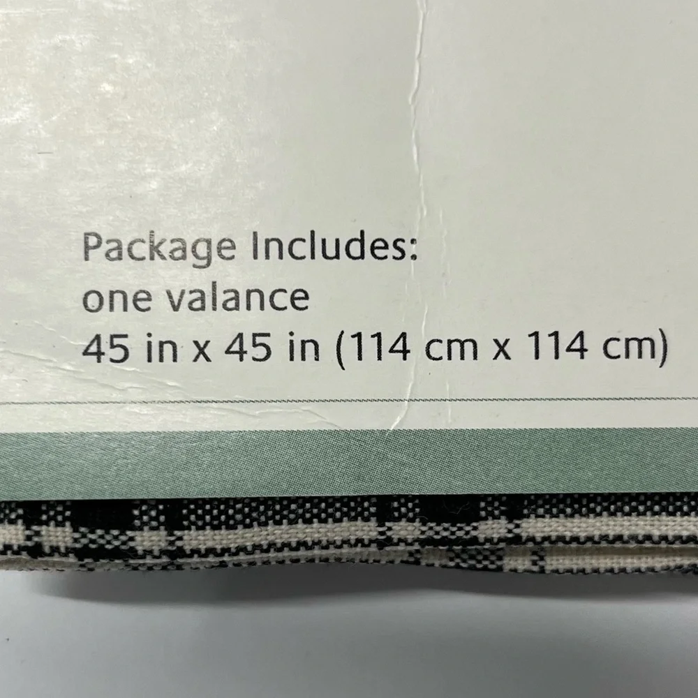 Waverly garden room Tie Up Valance 45” x 45” Wellington Plaid New Not In Package